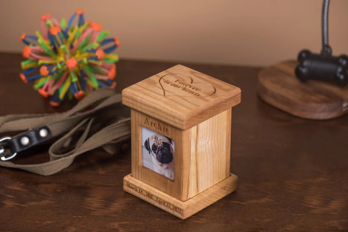 Pet Urn / memorial cremation pet urn for animals dogs cats birds rabbits/ keepsake urn /pet memorial box / engraved pet urn/Pet urns ashes - JTNLAB