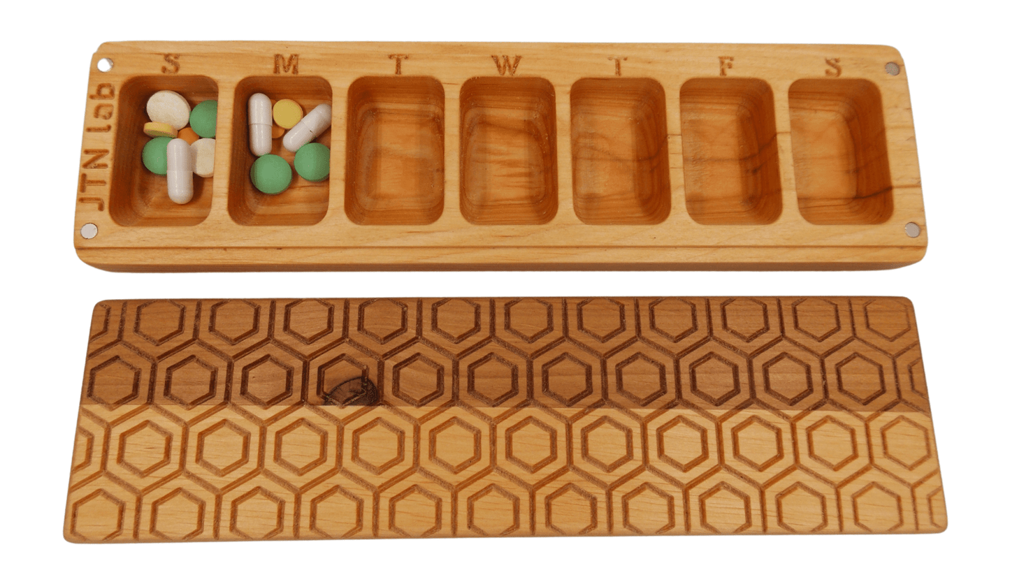 JTNlab PILLBOX BIG WEEKLY PILL BOX - HONEYCOMB