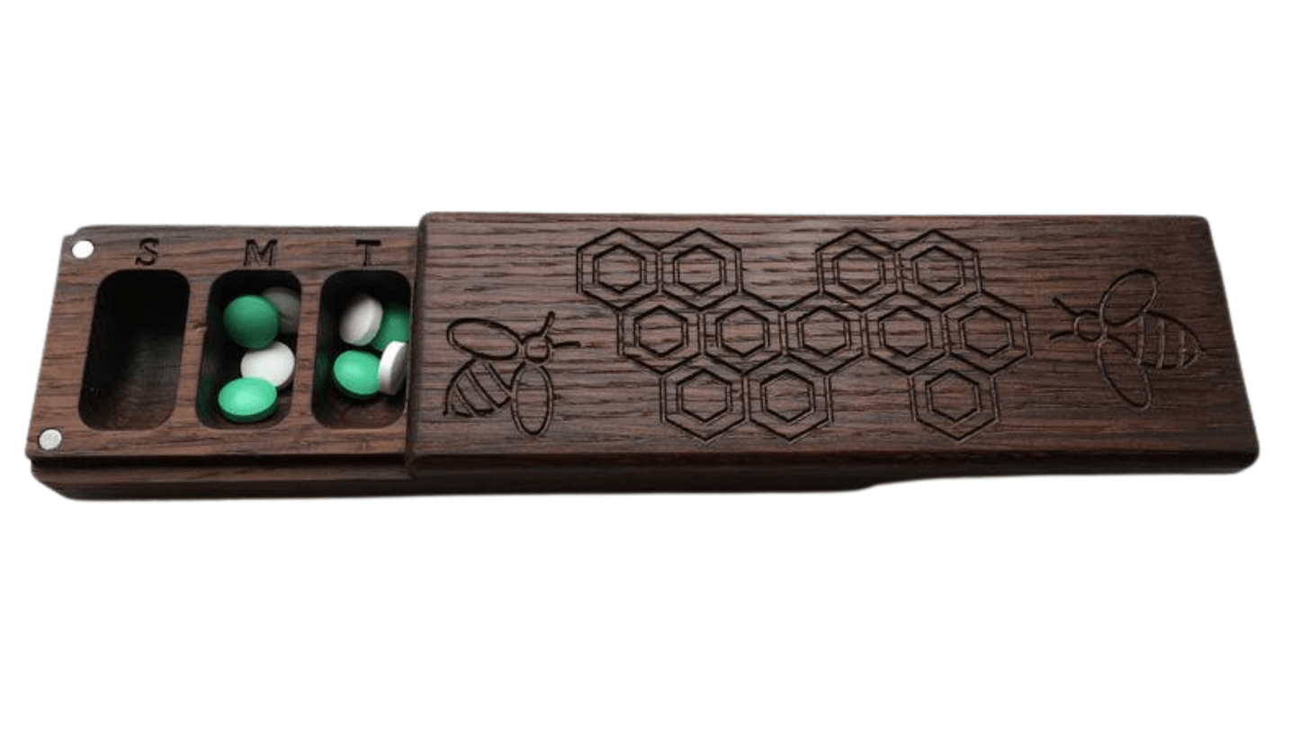 JTNlab PILLBOX Dried Ash / No Personalization / External Lid WOODEN PILL BOX - HONEYCOMB vs BEES