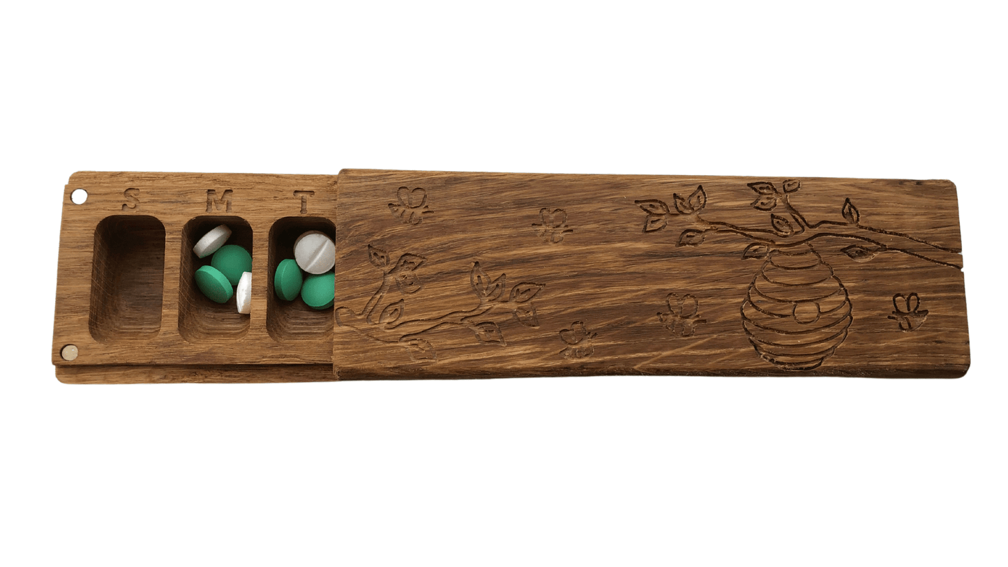 JTNlab PILLBOX Oak / Please Select PILLBOX - BEES vs HONEY BEEHIVE