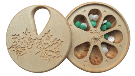 JTNlab PILLBOX ROUND WOODEN PILL BOX - MAPLE LEAVES