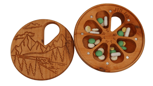 JTNlab PILLBOX ROUND WOODEN PILL BOX - MOUNTAINS WITH CLOUDS