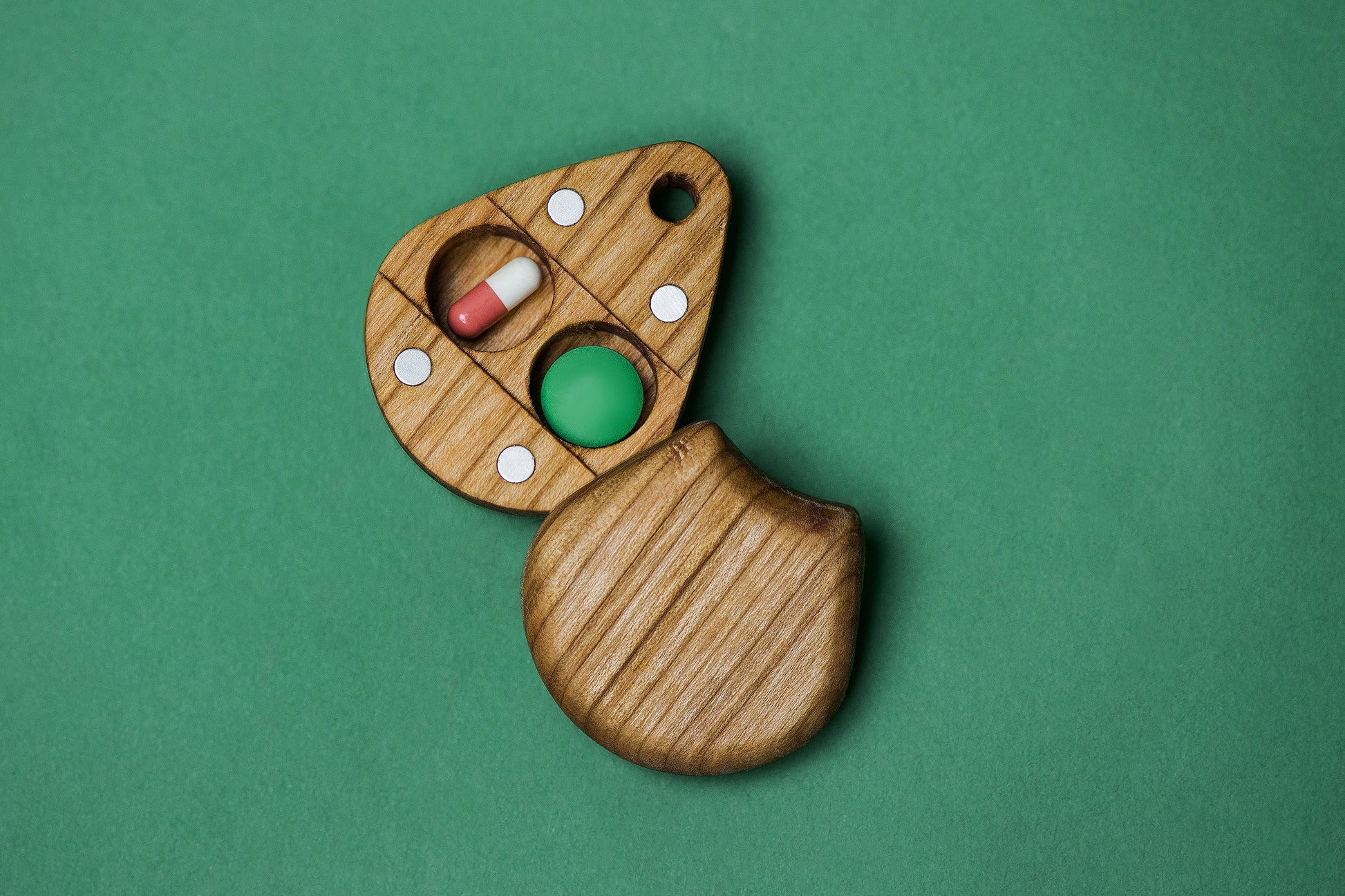 Wooden Keychain Pill Holder - Day & Night Pill Box - JTNLAB