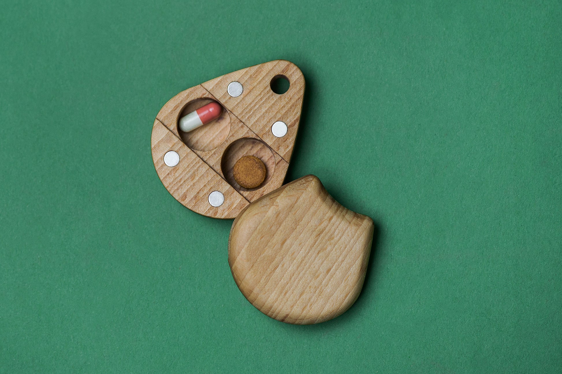 Wooden Keychain Pill Holder - Day & Night Pill Box - JTNLAB