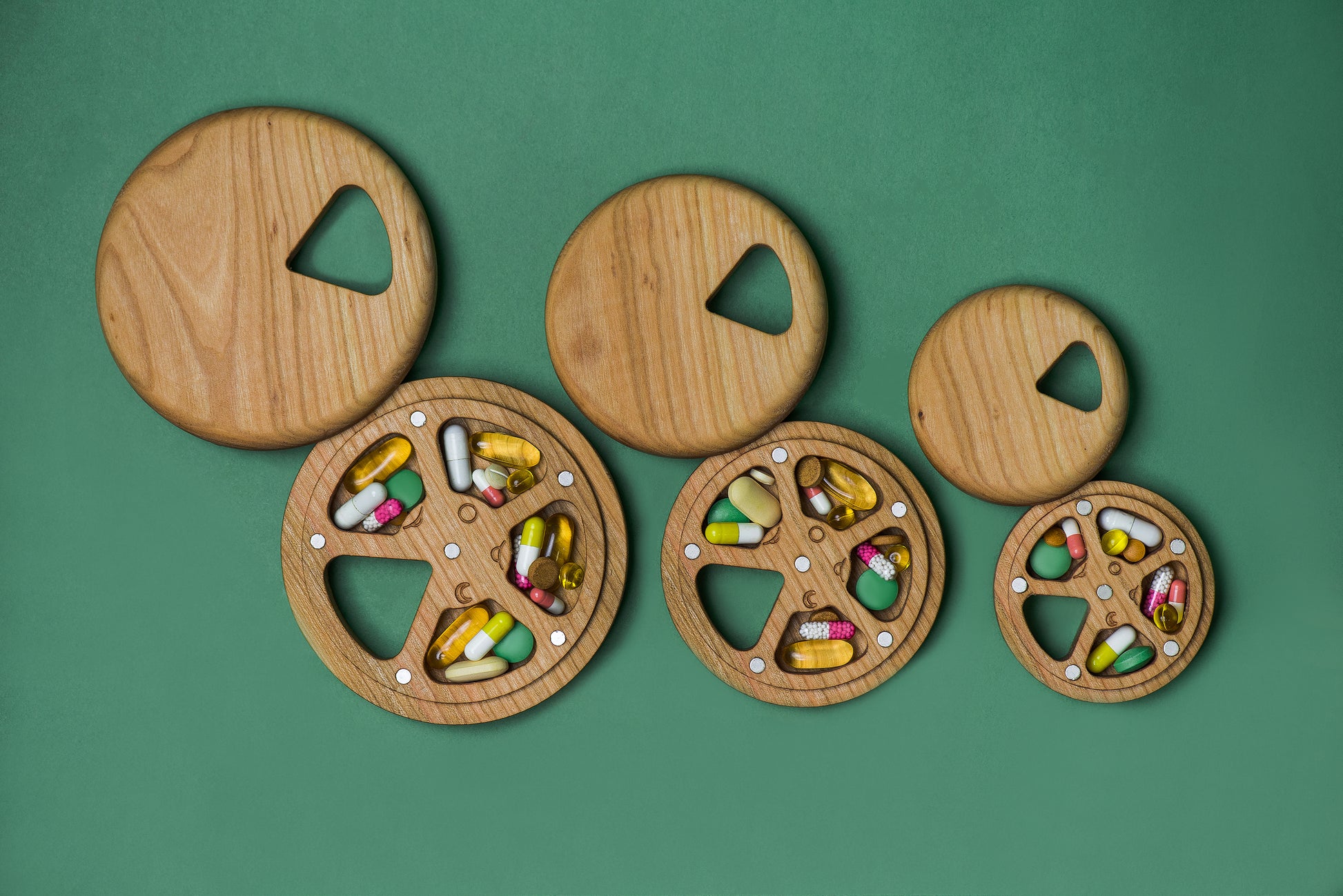 Wooden Travel Pill Box 2-4 Day & Night - JTNLAB