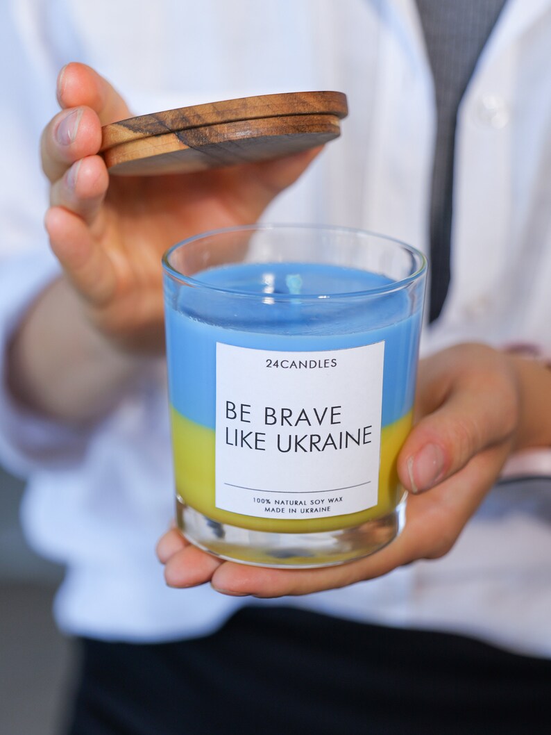 Natural Soy Wax Candle - 8 oz Candles Be Brave Like Ukraine - JTNLAB