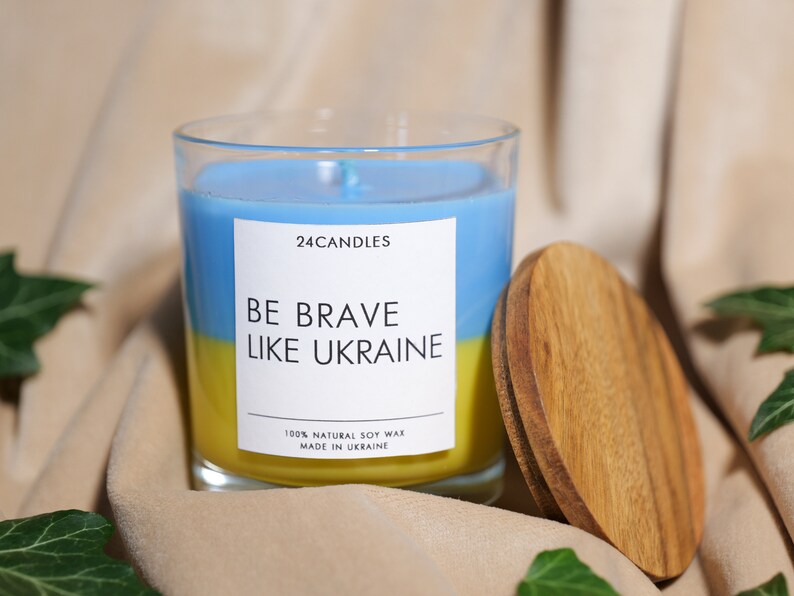 Natural Soy Wax Candle - 8 oz Candles Be Brave Like Ukraine - JTNLAB