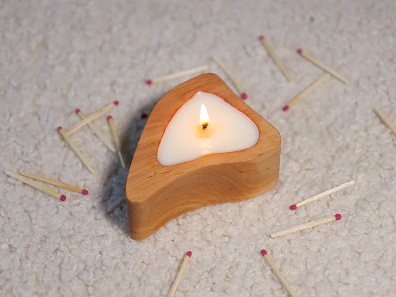 Small Wood Soy Wax Candle 2oz. Home decor candle. Romantic candles - JTNLAB