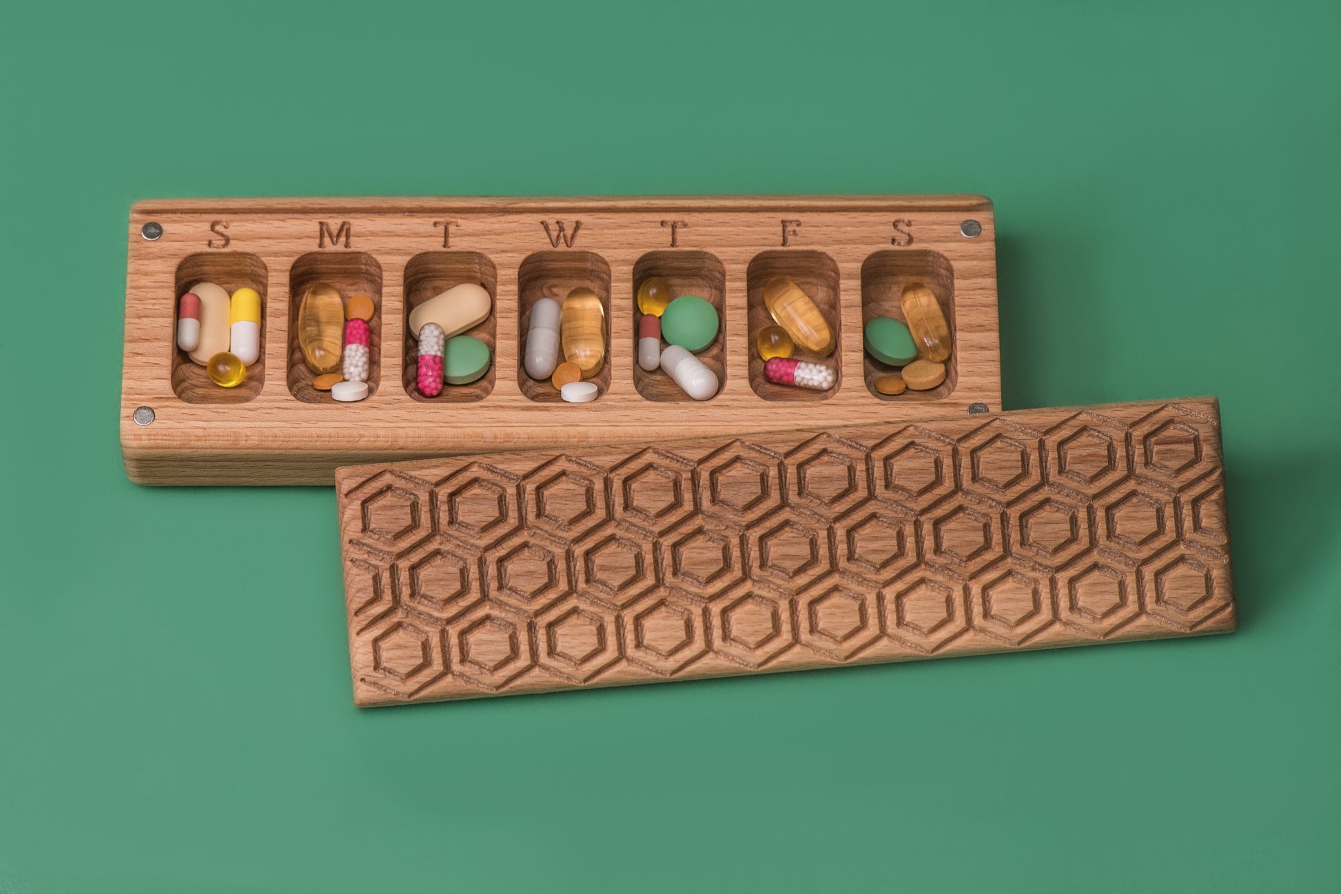 Pill Box Seven Day Weekly Pill Box Nature Ornament Honeycomb Pill Container - JTNLAB