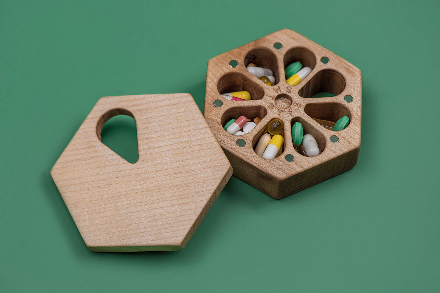 Honeycomb Pill Box Seven Day Pill Organize Wooden Case 8 - JTNLAB