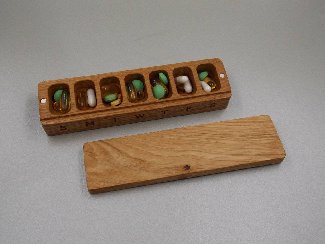 WEEKLY POCKET PILL BOX - NATURAL WOOD - JTNLAB