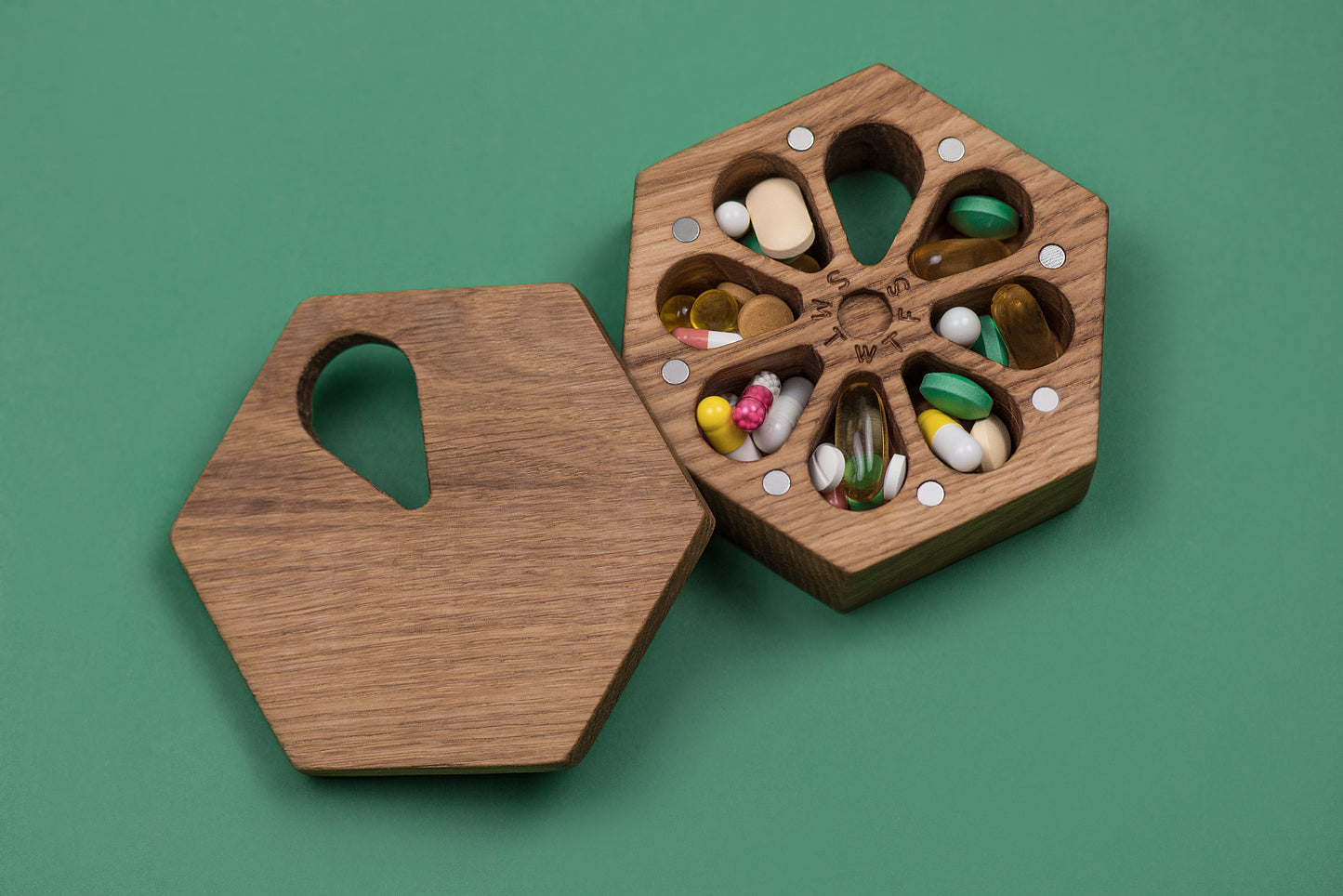 Honeycomb Pill Box Seven Day Pill Organize Wooden Case 8 - JTNLAB