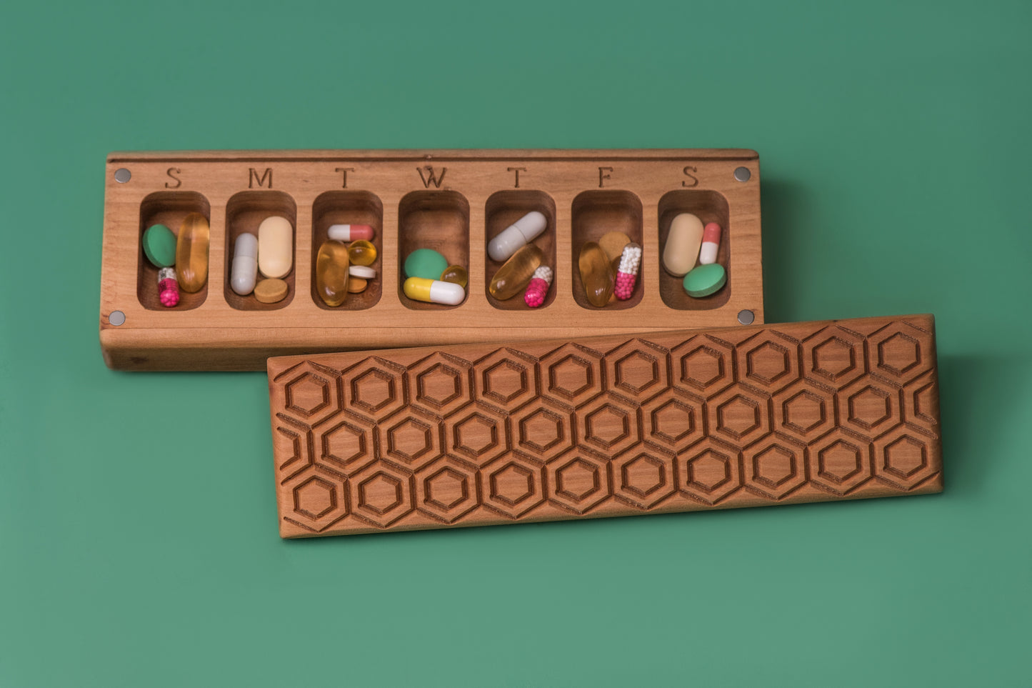 Pill Box Seven Day Weekly Pill Box Nature Ornament Honeycomb Pill Container - JTNLAB