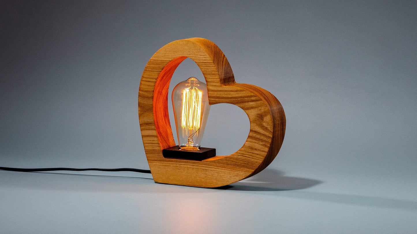 JTNlab LAMP Ash WOODEN VINTAGE LAMP - HEART