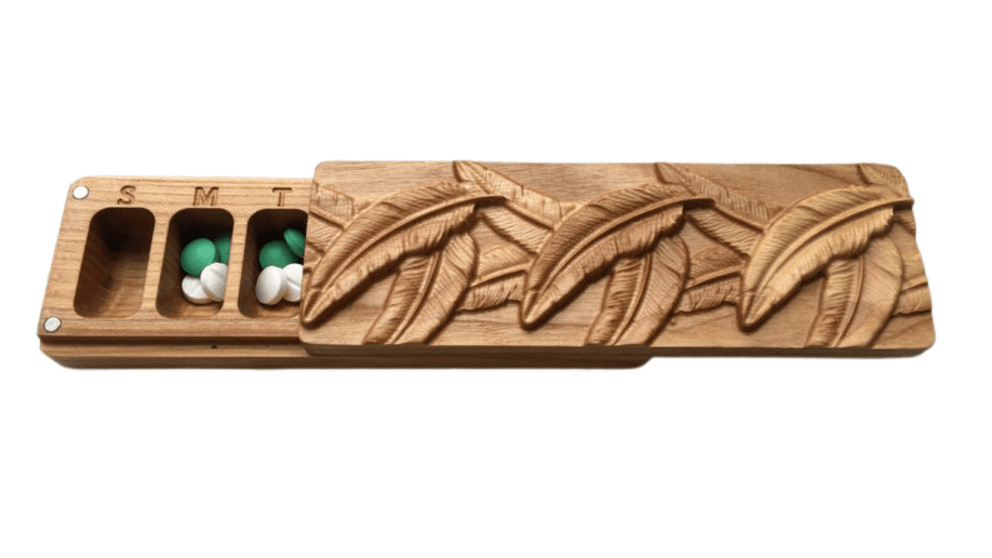 JTNlab PILLBOX Ash / No Personalization WOODEN PILL BOX - 3D FEATHERS