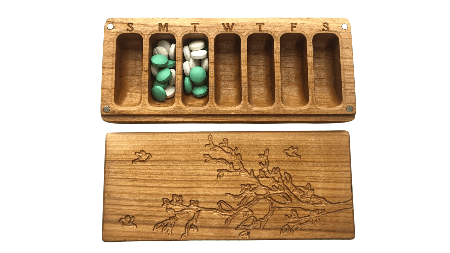 JTNlab PILLBOX BIG WOODEN PILL BOX - BIRDS ON BRANCH