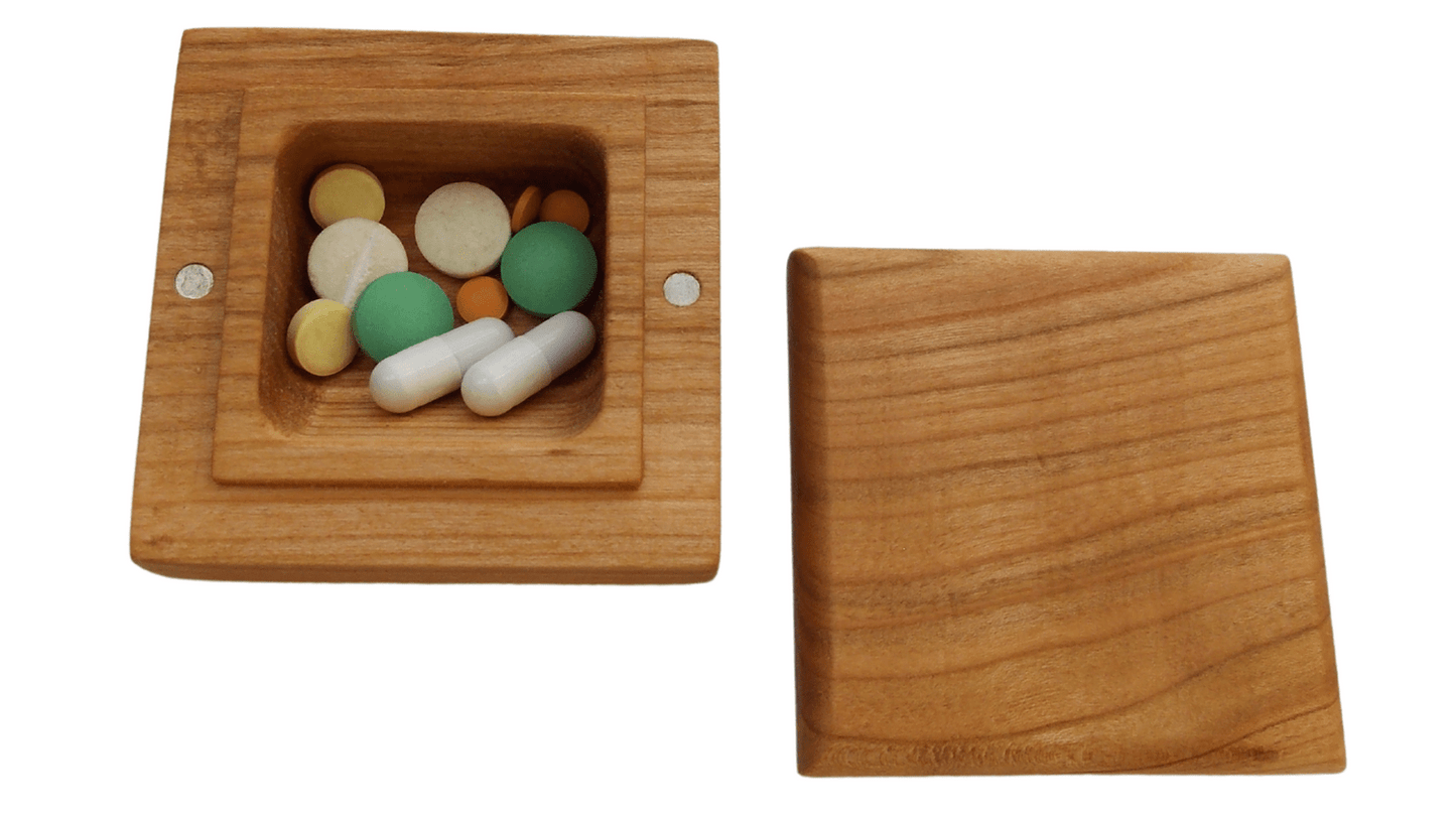 JTNlab PILLBOX Cherry / No Personalization SQUARE POCKET PILL BOX - NATURAL WOOD