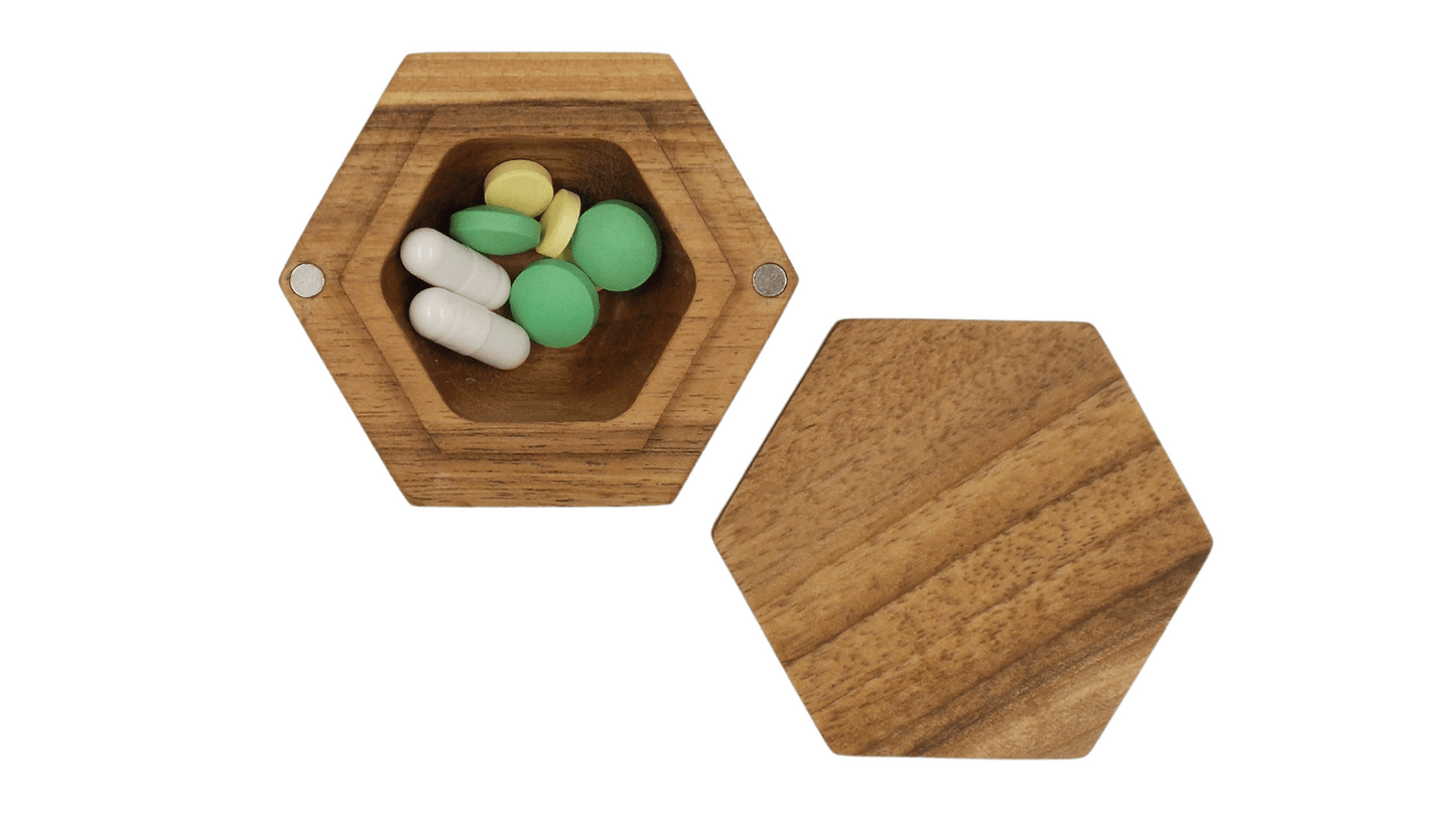 JTNlab PILLBOX HEXAGON POCKET PILL BOX - NATURAL WOOD