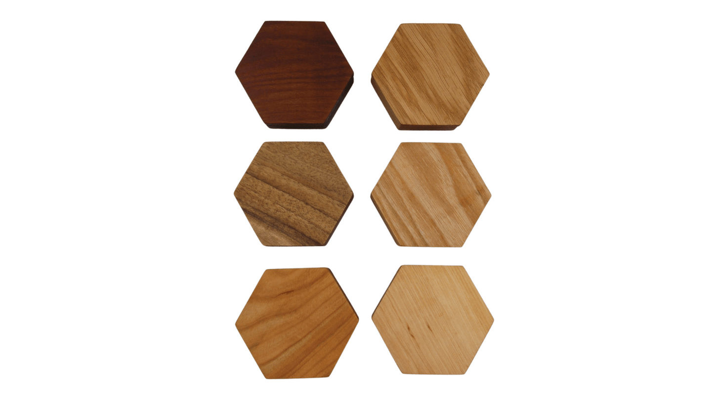 JTNlab PILLBOX HEXAGON POCKET PILL BOX - NATURAL WOOD