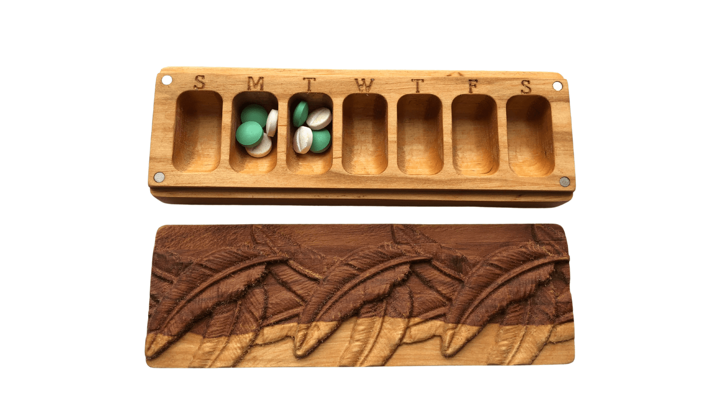 JTNlab PILLBOX WOODEN PILL BOX - 3D FEATHERS